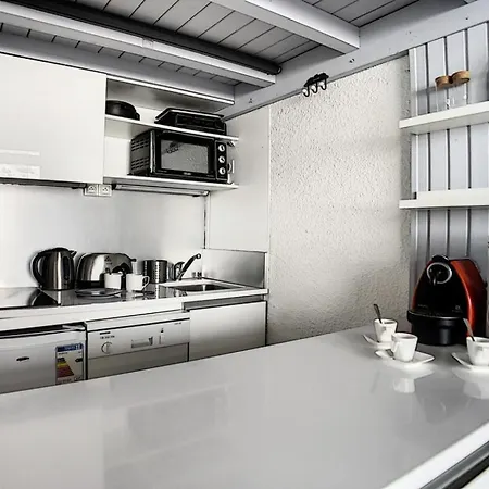 Résidence Danchet - Duplex Moderne · Aux Pieds · Balcon Mae-0714